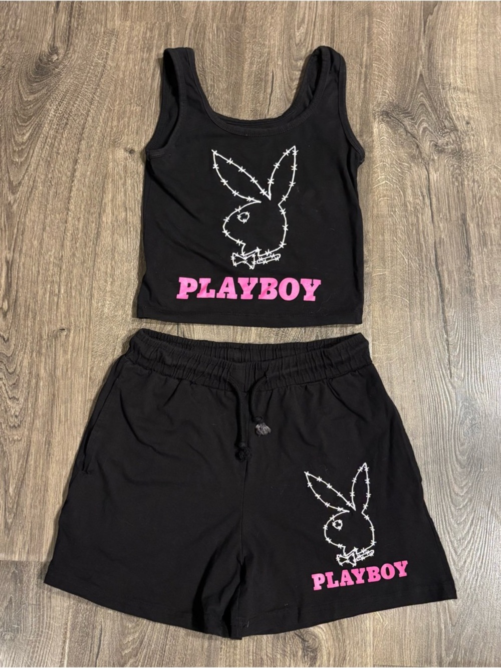 PLAYBOY Black Barbed Wire Bunny 2 Piece Set Tank & Shorts size Small - Spencer’s